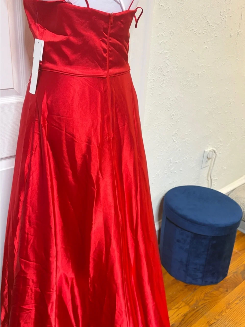 Sequin Hearts Red Satin V-Neck Floor-Length Dress - Picture 7 of 11